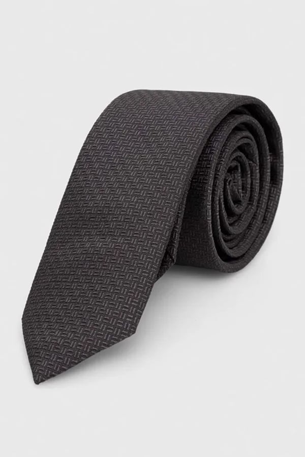 ΓΡΑΒΑΤΑ HUGO - 001 ΜΑΥΡΟ